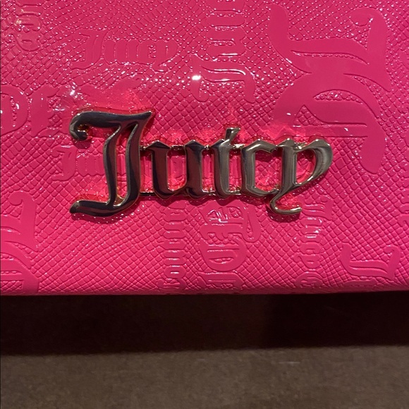 Juicy Couture Hot Pink Shoulder Bag with Gold Accents - Picture 3 of 8
